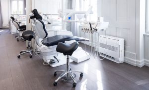 OP2 mit Sirona Behandlungseinheit OP2 mit Sirona Behandlungseinheit